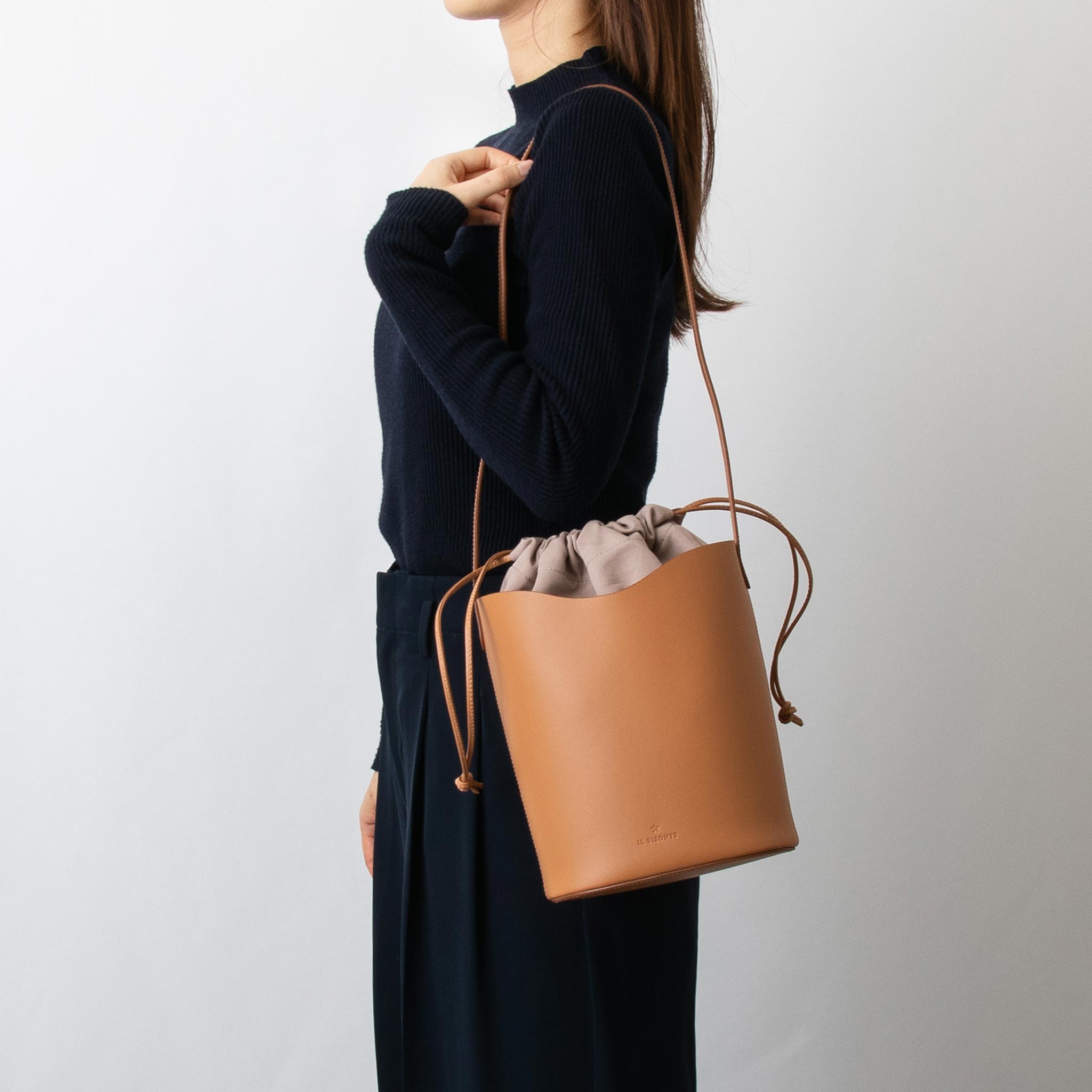イルビゾンテ IL BISONTE バッグ レディース ショルダーバッグ ROSETO BUCKET BAG ...