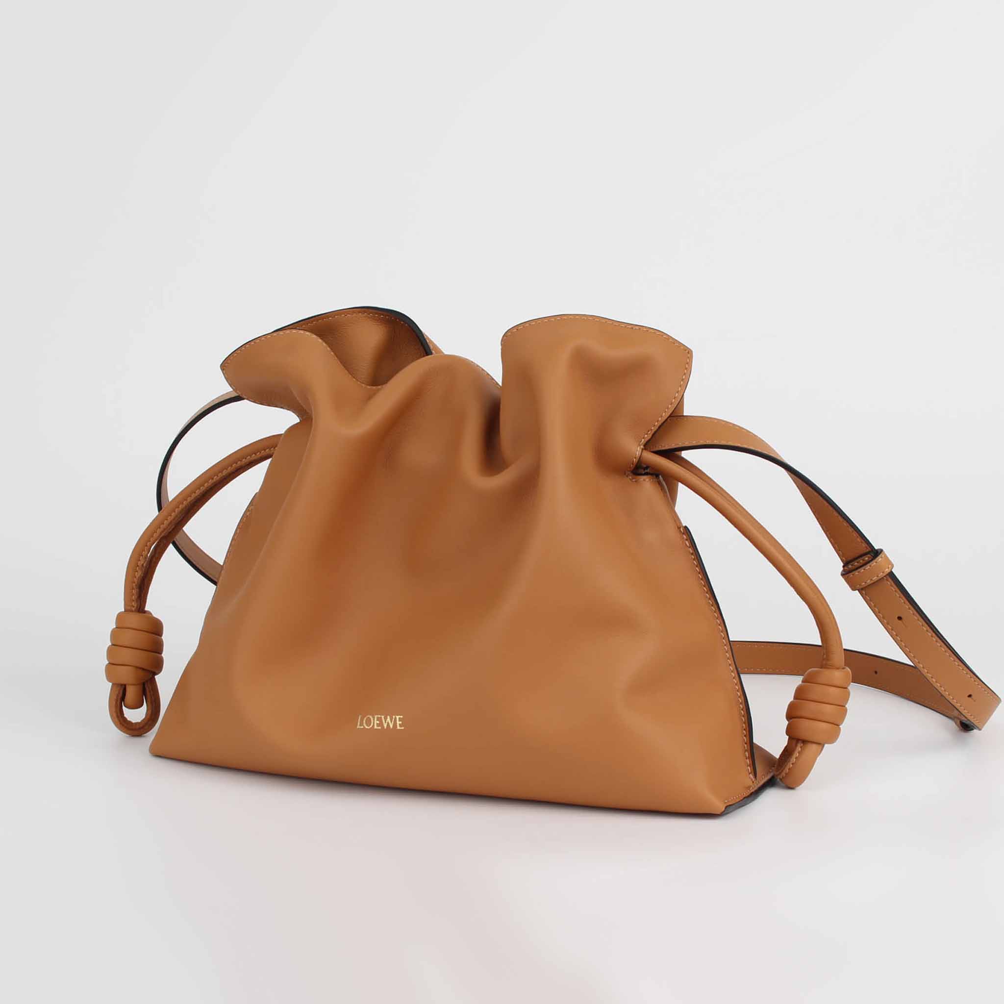 乐天商城 - ロエベ LOEWE バッグ 2WAYハンド/ショルダーバッグ FLAMENCO MEDIUM CLUTCH [フラメンコクラッチ ミディアム ナパカーフ] レディース A411FC1XBF