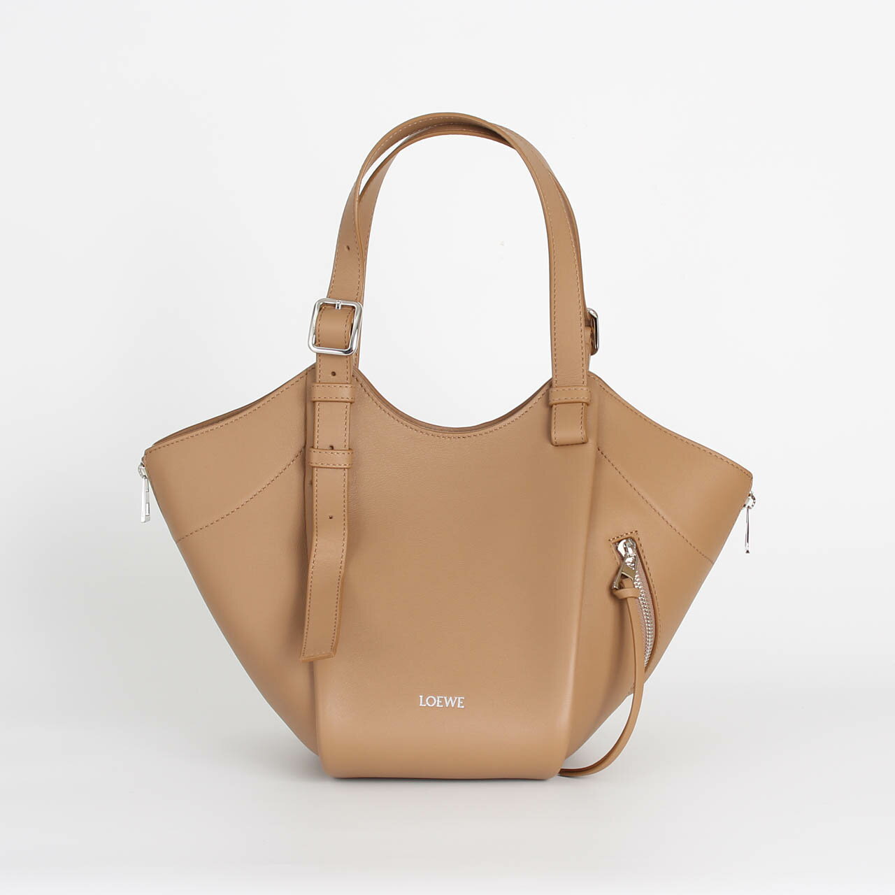 ロエベ LOEWE バッグ 2WAYハンド/ショルダーバッグ HAMMOCK FLIP BAG [ハンモック フリップ] レディース A538HHBX07 CLASSIC CALF【2026SS】