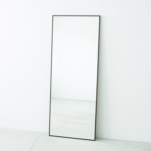 (インボイス対応)細枠ウォールミラー 幅60cm(ブラウン/茶) 天然木 姿見鏡 ワイド 高級感 木製 飛散防止加工 壁掛け 北欧風 玄関 トイレ 洗面 日本製 完成品 NK-8