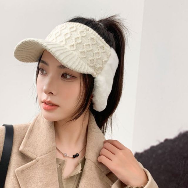 ゴルフウェア レディース 網ニットイヤマフサンバイザー C2462-03 韓国ゴルフウェア サンバイザー 安い プチプラ 黒 ブラック 白 アイボリー 秋 冬 ゴルフ女子 可愛い 韓国ブランド ニット帽 小物 プティオール