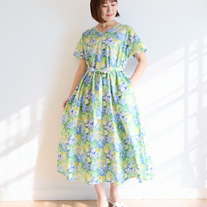 Rakuten - リバティ ワンピース　 Aライン ＜ポピーアンドフレディ＞　イエロー系　 夏ワンピ　ゆったり涼しい　楽ワンピ　着やせ　リゾート　リバティプリント使用