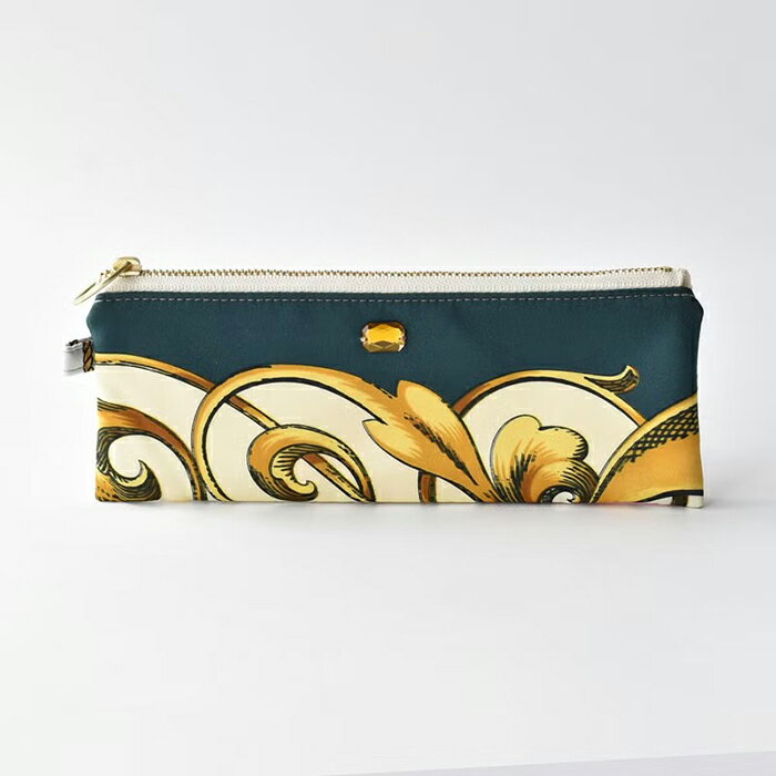 PEN POUCH スカーフポーチ 一点物ポーチ マチなし ファスナーポーチ ペンポーチ ペンケース 小物入れ 小物収納 バッグ整理 旅行 メイク道具 化粧ポーチ メイクポーチ かわいい おしゃれ 人気 洗える プレゼント プチギフト 贈り物 ギフト Chicolatte チコラッテ