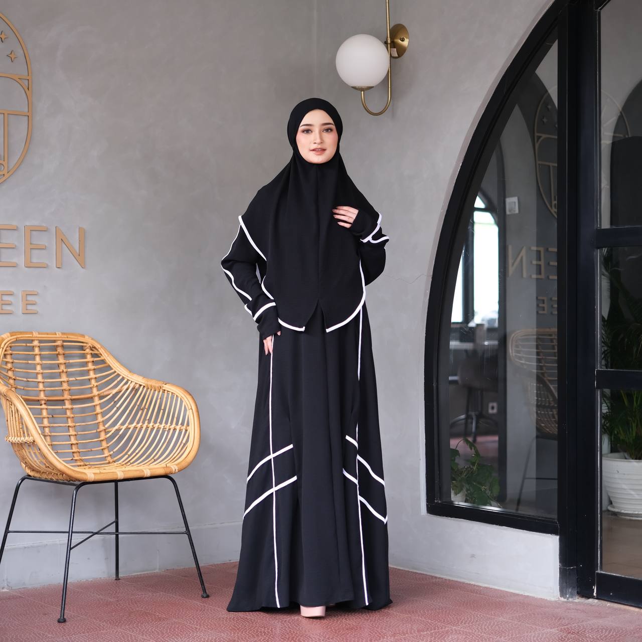 ムスリムロングドレスセット(ヒジャブ付き) Safeera Long Dress Set Hijab Muslim Woman Dress Maxi Dress Woman Brief Style Muslim Abaya Indonesia Styleドレス エレガント 女性 礼拝 礼拝服 ムスリム イスラム教 宗教 民族衣装 高級感