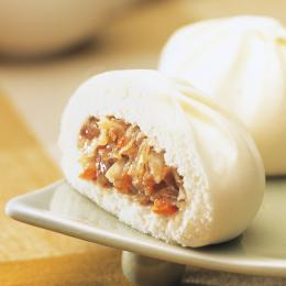 中一素食店・健福の台湾べジごぼう野菜まん｜アングル2