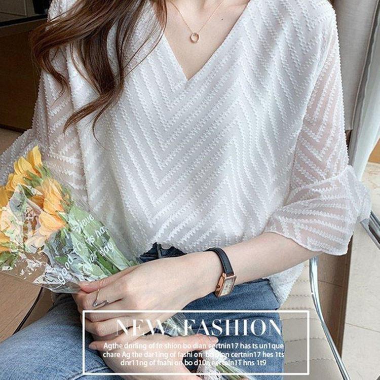 3-Quarter Sleeves - ブラウス Vネック ブラウス レディース 七分袖 フレア袖 きれいめ オフィス シフォン ジャガード 二の腕カバー シアー シースルー 白 大人 通勤 ゆったり