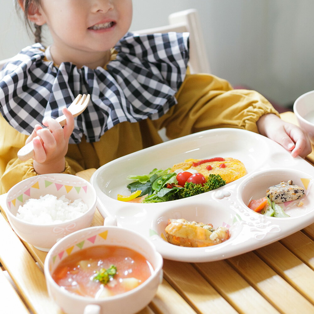 楽天せとのうつわ竹堂園 名入 子供食器【manners パーティー キッズギフトセットLL】 マナーが身につく マナーズ 名入れ 送料無料 名入れ 名前入り 出産祝い 食器セット 女の子 1歳 2歳 かわいい ピンク 人気 日本製 陶器 食器 セット 子ども食器 ギフト プレゼント 名入れ子ども食器 新生活 入園 入学