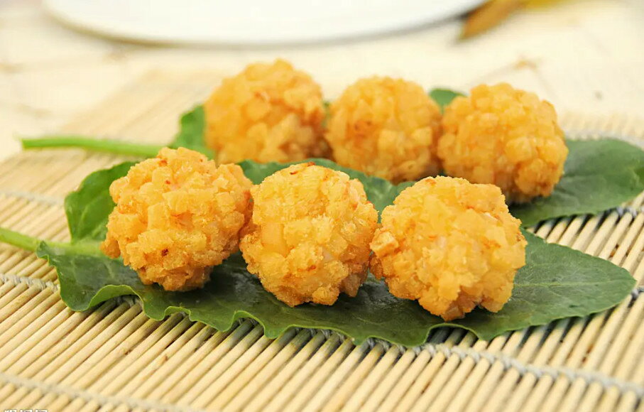 冷凍 皇家極品 【 蝦球 】 400g（ 20g×20個 ） エビ団子のクルトン揚げ 　エビ団子 えび　団子 中華料理 人気商品 定番お土産 加熱必要 中華物産 中華食材 中華点心　中華甜點 china-panda2018-10001823 パンダ中華物産 サンプル画像3