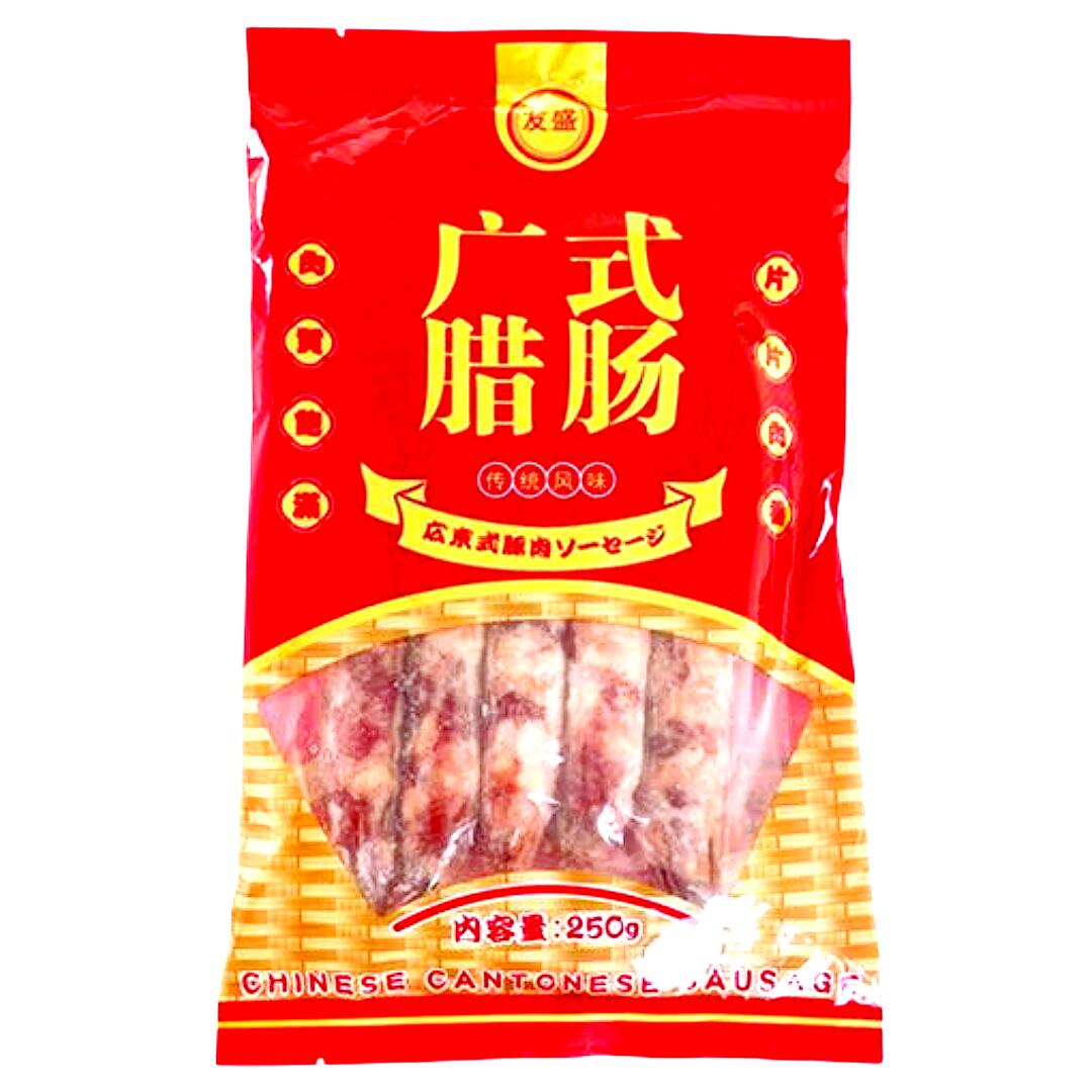 商品名　：廣式臘腸 内容量　：250g 賞味期限：枠外に記載 保存方法：冷蔵庫/−18度以下で保存してください 原産国名：中国産 配送形態：クール便 当店では4,320円以上ご購入でクール便送料のみかかります。