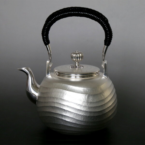 リムテー 日本製 一守堂 純銀・湯沸し 800cc 渡邉 和也 工芸士特注 流線紋湯沸/ is