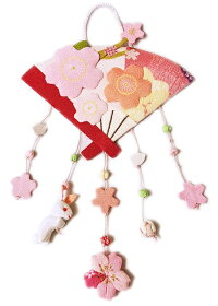 【ちりめん細工館】変わり下げ飾り《桜と扇子》