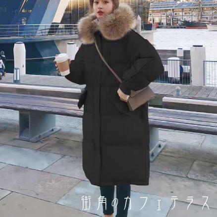 Rakuten - ウール 厚手生地 ボタン 大人可愛い かわいい フード カジュアル 大人 綺麗 ロング 3色 暖かい ファー 大人カラー ロングコート ブラック フレア ニュアンスカラー ポケット 上品 くすみカラー 長袖 シンプル ファスナー 羽織り ダウンジャケット ホワイト 防寒 Aライン