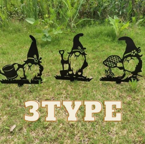 商品情報サイズ 縦 約28cm × 横 約20cm材質 アイアン注意点 モニター発色の具合により色合いが異なる場合がございます。※サイズは平置き、メジャー採寸を行っております。1-3cmの誤差がある場合があります。予めご了承下さいませ。商品説明☆ 材質は板状のアイアンで頑丈、平らなプレートの形をしております。土に差し込むだけで簡単に設置完了!ガーデニング雑貨 置き物 小人 ガーデ