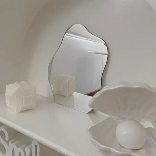 WOODウネウネミラー 韓国インテリア　おうちカフェ インテリア雑貨 インテリア小物 カフェ 韓国カフェ風 お家カフェ韓国雑貨 カフェ風 韓国インテリアのサムネイル