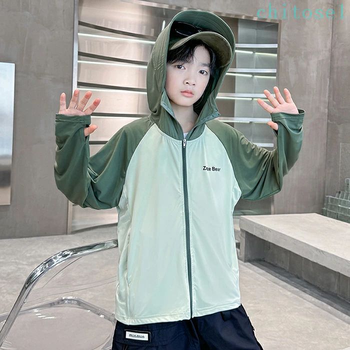 期間限定5%クーポン UVカットパーカー ラッシュパーカー アウター キッズ 男の子 ラッシュガード 子供服 日焼け対策ウェア 薄手 冷房対策 長袖 フード付き 大きいサイズ 子供 ジュニア パーカー 夏 接触冷感 ひんやり 軽量 chitose1 2
