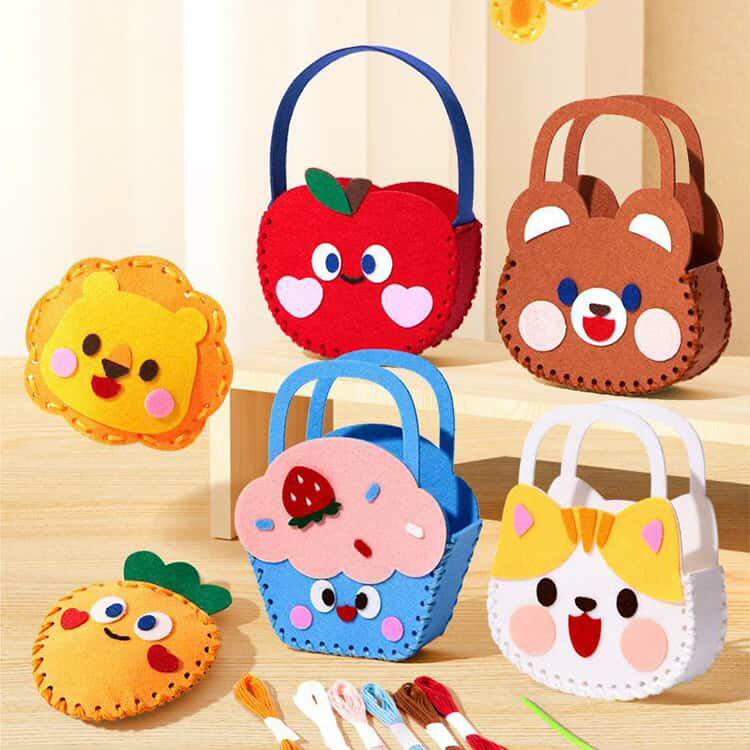 ガイド穴付き キッズ 手芸キット 子供 ぬいぐるみ バッグ 知育 苺 フェルト ソーイングキット ハンドバッグ 6個セット ハンドメイド ミニバック 裁縫キット アニマル 6個セット ウサギ パンダ DIY 裁縫材料 手作り 玩具 おもちゃ 幼稚園 教具 プレゼント 3