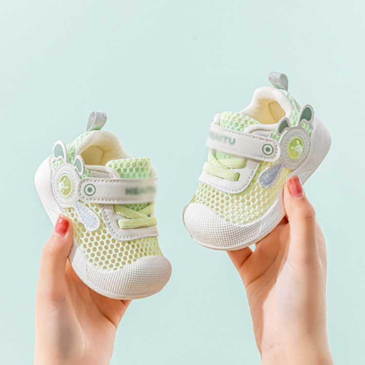 送料無料 ベビーサンダル 通気性 サマーシューズ ベビーシューズ 軽量 サンダル 女の子 夏用 メッシュ 幼児 つま先保護 ベビー靴 トレーニング 男の子 歩き始め 送料無料 マジックテープ 保育園 幼稚園 通園 3