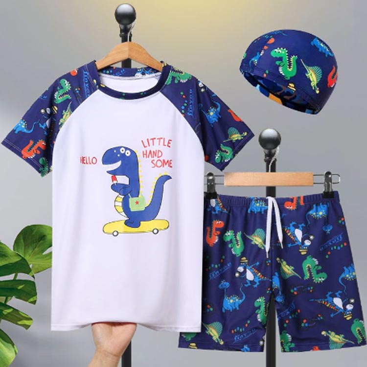 ちっとしょっぷの紫外線対策 無地 プール 男の子 半袖 夏 女の子 3点セット パンツ スクール水着 海 水着 キッズ 総柄 上下セットアップ UVカット UPF51+ セパレート ショートパンツ 海パン 水着 幼稚園 小学生 中学生 セットアップ ラッシュガード｜アングル2