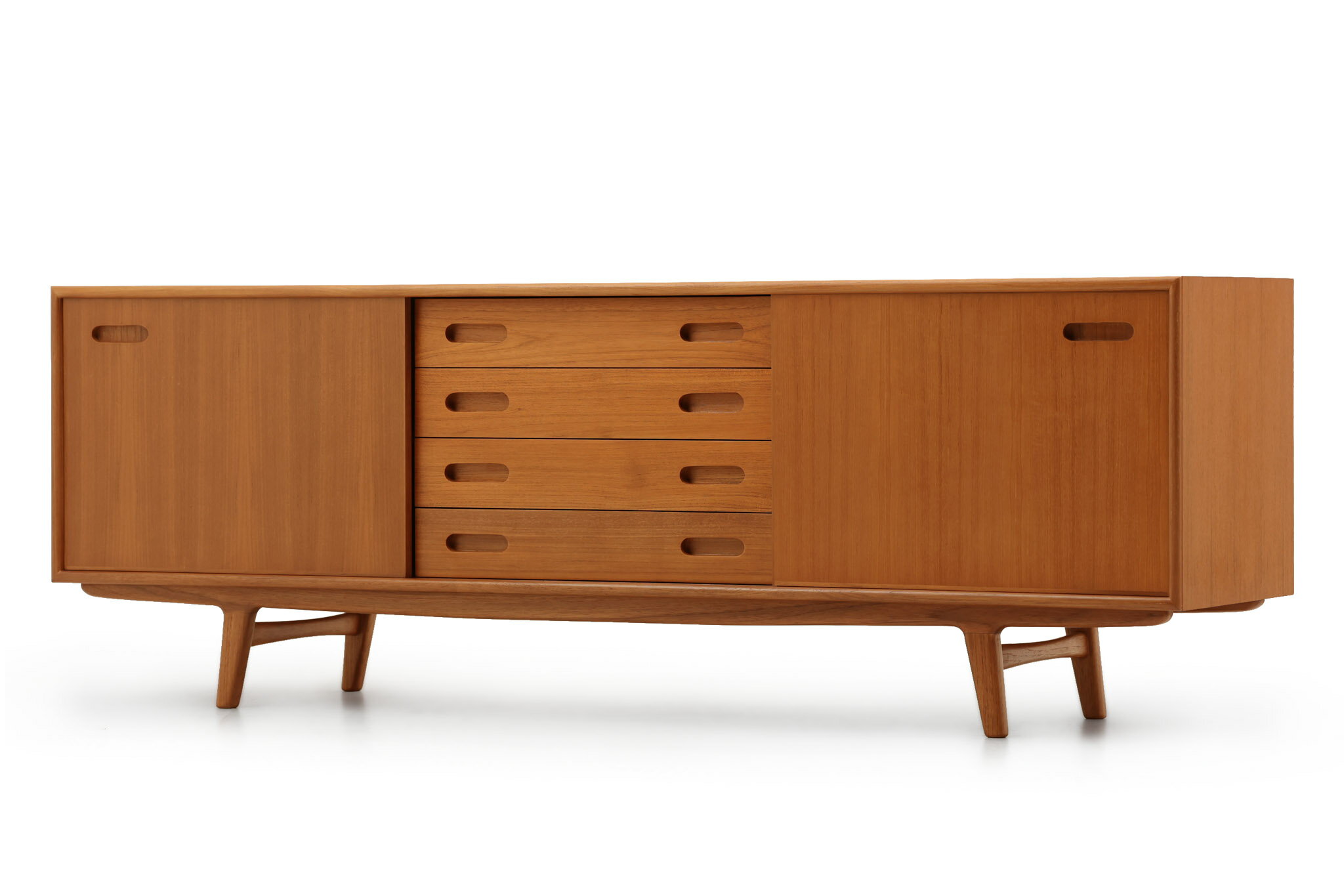 CHLOROSクロロス Particular シンメトリーサイドボード【テレビボード テレビ台 AVボード ローボード 北欧家具 デザイン チーク無垢材 チーク材 天然木 おしゃれ シンプル 高品質 おすすめ】