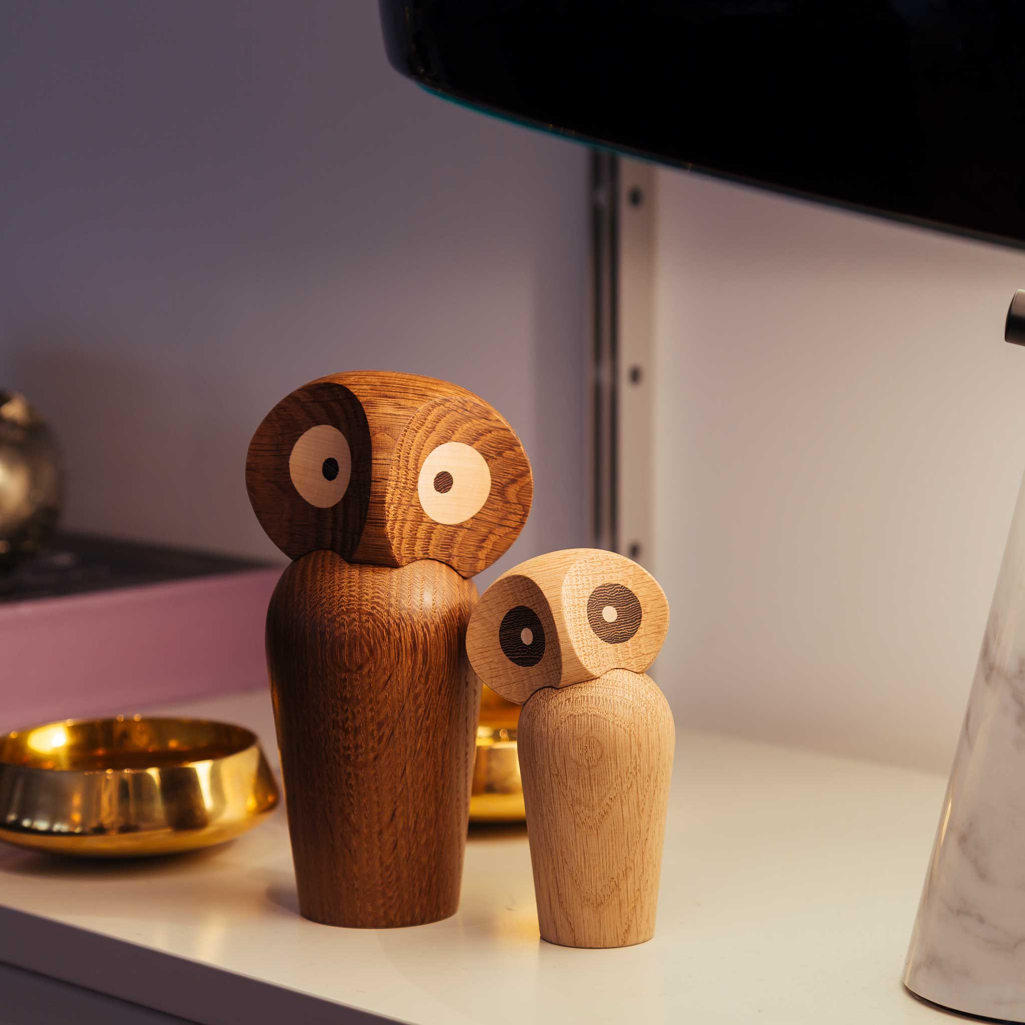ARCHITECTMADE アーキテクトメイド Owl オウル Mini Smoked スモーク フクロウ ふくろう 梟 動物 日本 正規品 正規販売店 北欧雑貨 天然木 無垢材 ナチュラル 置き物 デンマーク モダン ミニマル 木製 クラフトの商品画像 3
