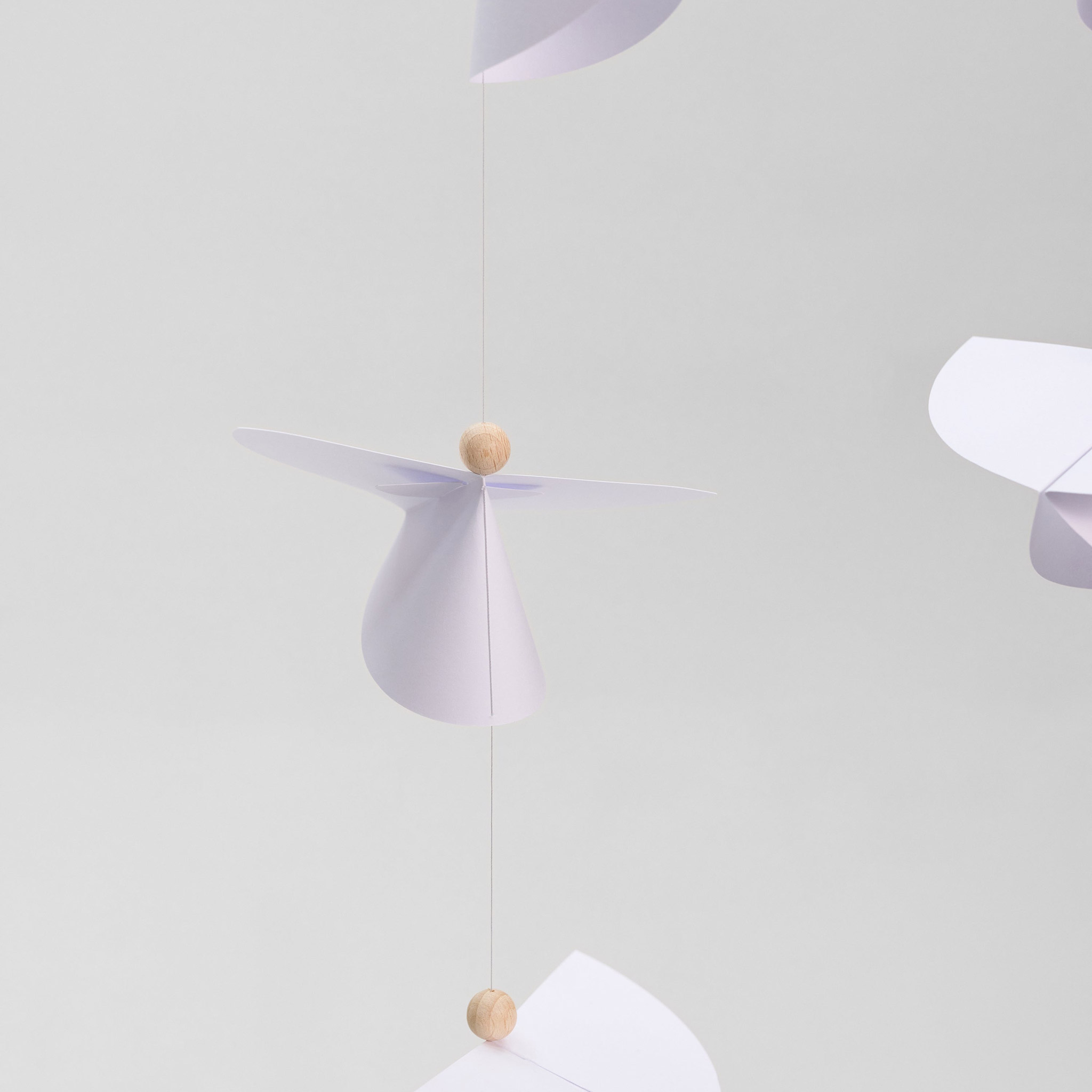 モビール 北欧 デンマーク製 Guardian Angels 3 2列セット クリスマス 天使 フレンステッドモビール おしゃれ インテリア 雑貨 赤ちゃん 天井 吊り下げ オブジェ 飾り 装飾 デコレーション オーナメント 送料無料 テンポ モダン