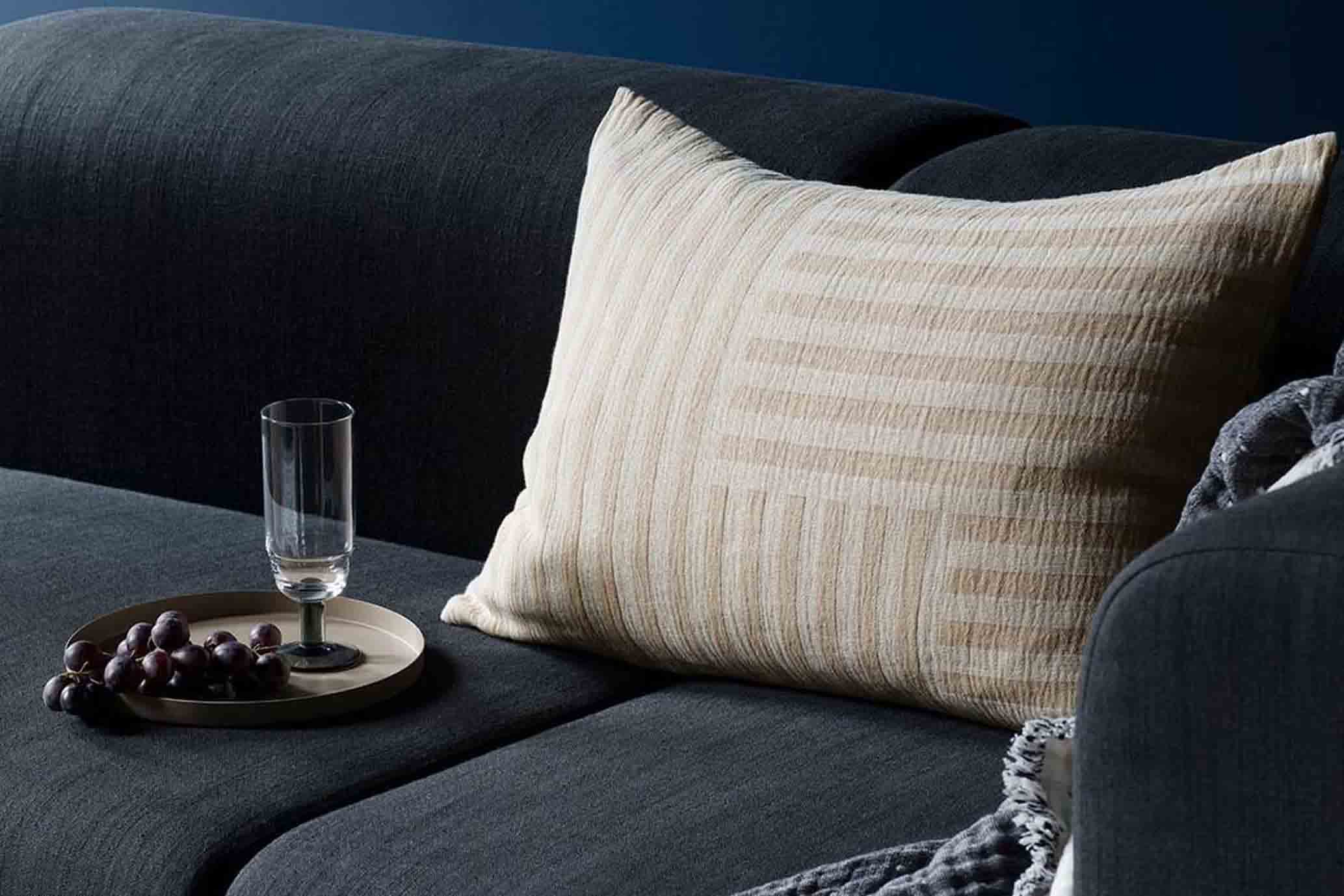 【在庫限り】【再入荷なし】Broste Copenhagen コットン製クッションカバー FRANKIE 正方形 オーキッドハッシュライトパープル【北欧雑貨 デンマーク シンプル モダン モノトーン おしゃれ インテリア 暮らし モノクロ 可愛い おすす