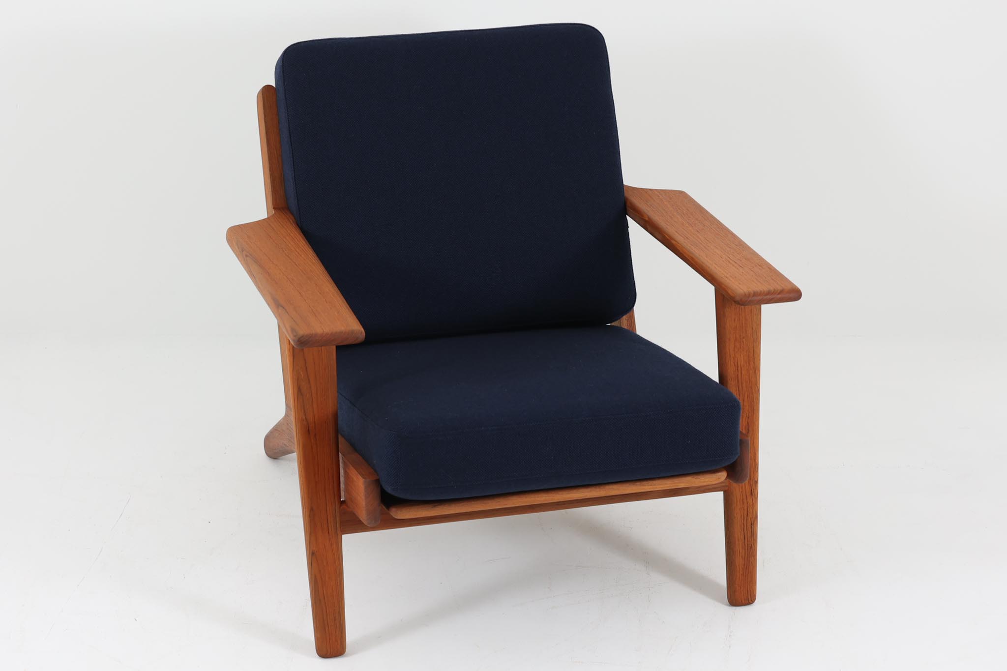 Hans J.Wegner(ハンス・J・ウェグナー) GE290 シングルソファ チーク材 GETAMA/ゲタマ【デンマーク製 1人掛けソファ 1P ラウンジチェア アンティーク 北欧インテリア デザイナー おしゃれ リビング】 [2]