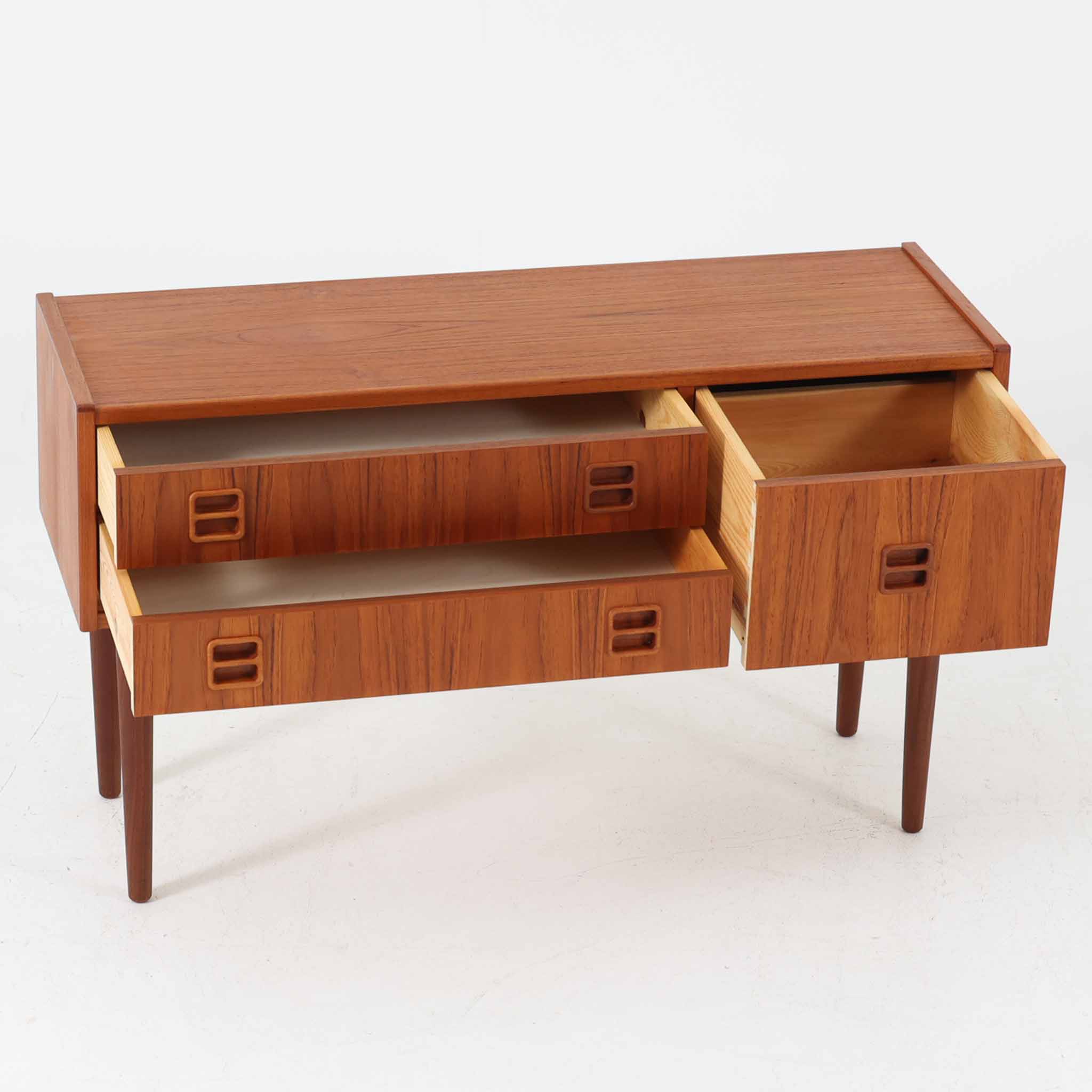 多段チェスト チーク 幅89cm デンマーク製 北欧ビンテージ家具 木製収納棚 小型チェスト 北欧インテリア サイドキャビネット ヴィンテージ家具 [3]