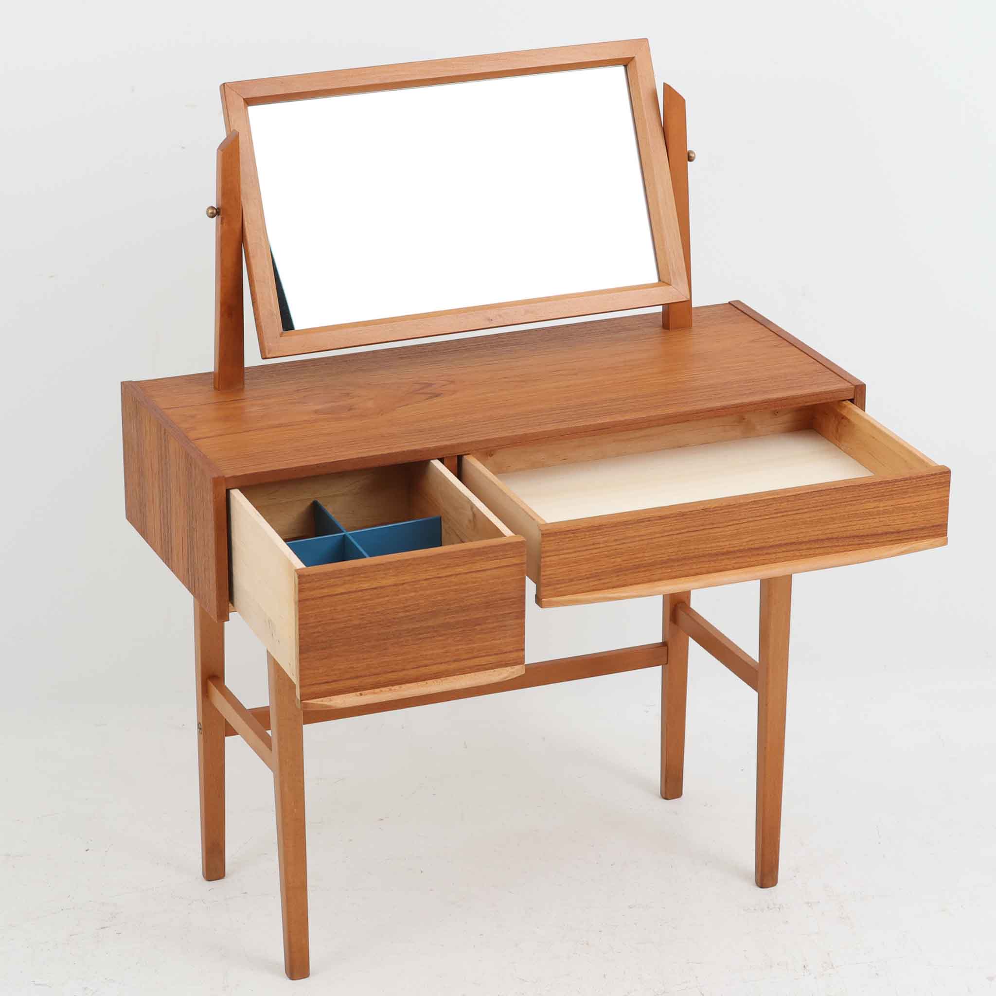 ドレッサー チーク×ビーチ 幅83cm スウェーデン製 北欧ビンテージ家具 化粧台 木製 鏡台 北欧家具 レトロ モダン収納 コンパクト [2]