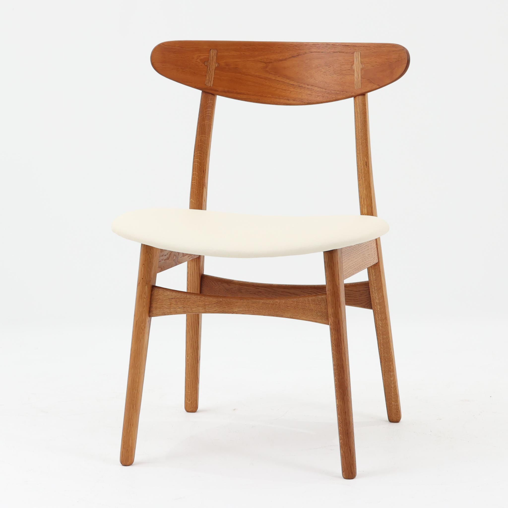 Hans J. Wegner ダイニングチェア CH30 チーク×オーク Carl Hansen & Son ハンス・J・ウェグナー カール・ハンセン＆サン デンマーク製 北欧ビンテージ家具 サイドチェア 食卓椅子 北欧インテリア 椅子 デザインチェア