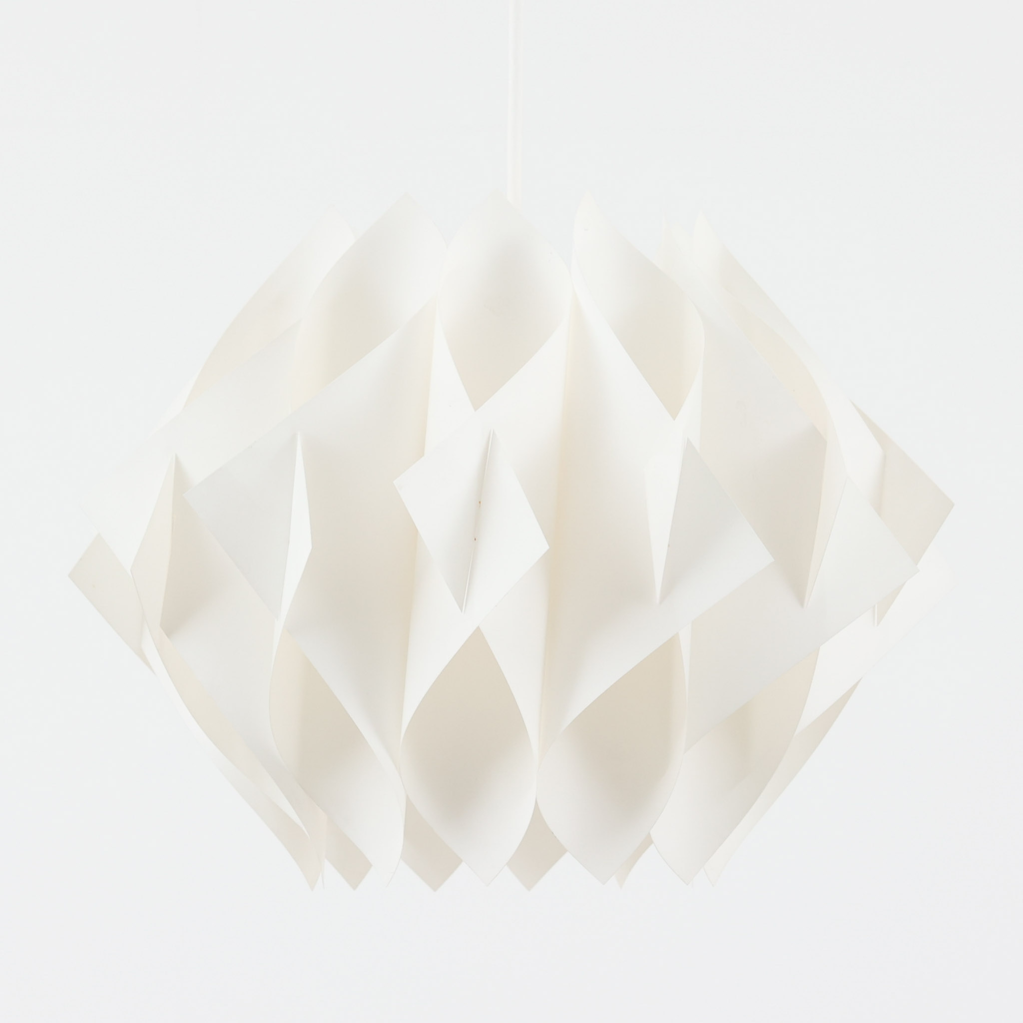 Rakuten - Lars Schioler ペンダントライト Butterfly 直径36cm Hoyrup ラース・スキョーラー ホイロップ 北欧ビンテージ照明 吊り下げ照明 有機フォルム シェード照明 球体デザイン 間接光照明 ミッドセンチュリー
