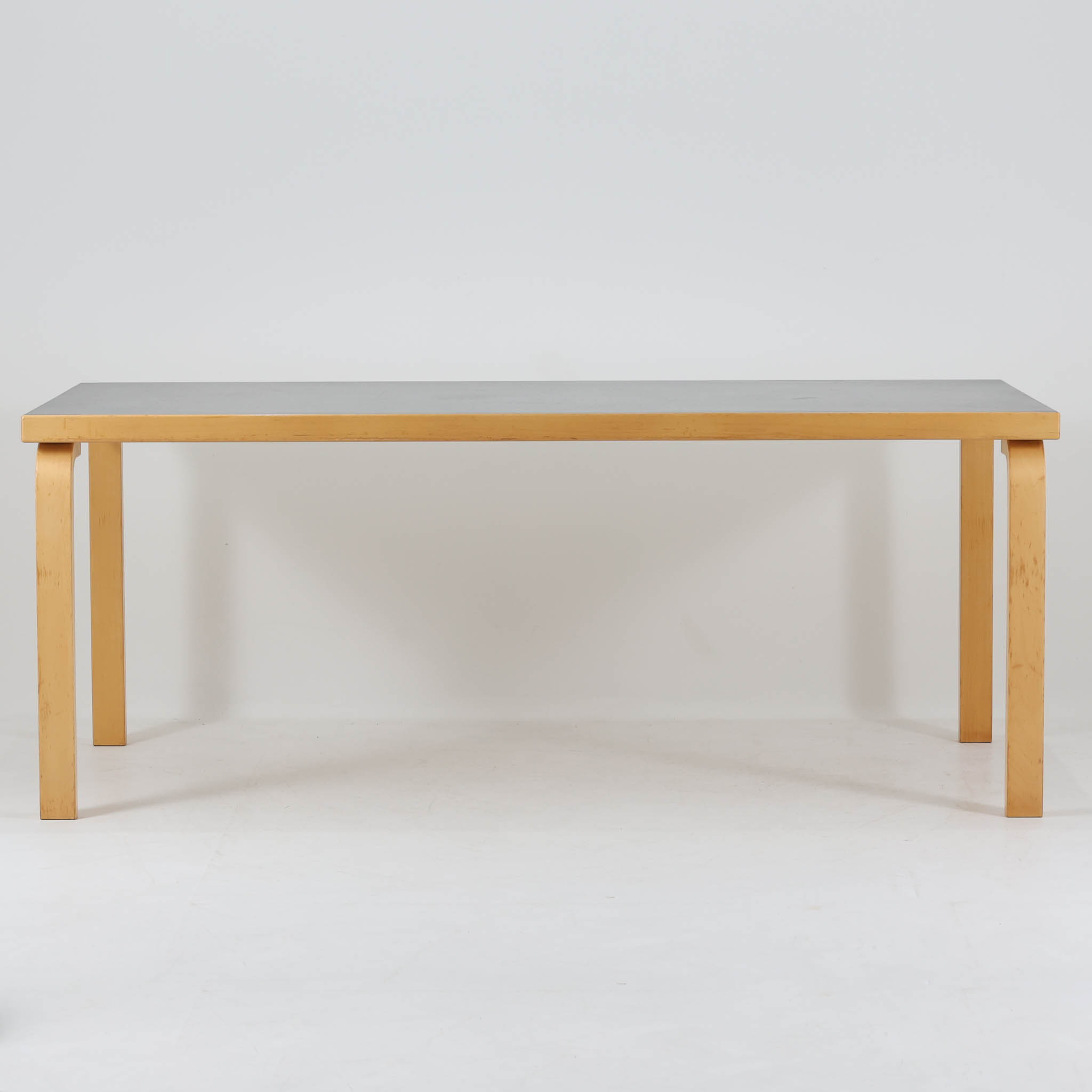 Alvar Aalto ダイニングテーブル Table 83 幅182cm Artek アルヴァ・アアルト フィンランド製 北欧ビンテージ家具 北欧家具 木製 リビング 食卓机 ワークテーブル ミーティングテーブル モダンデザイン 名作家具 [2]