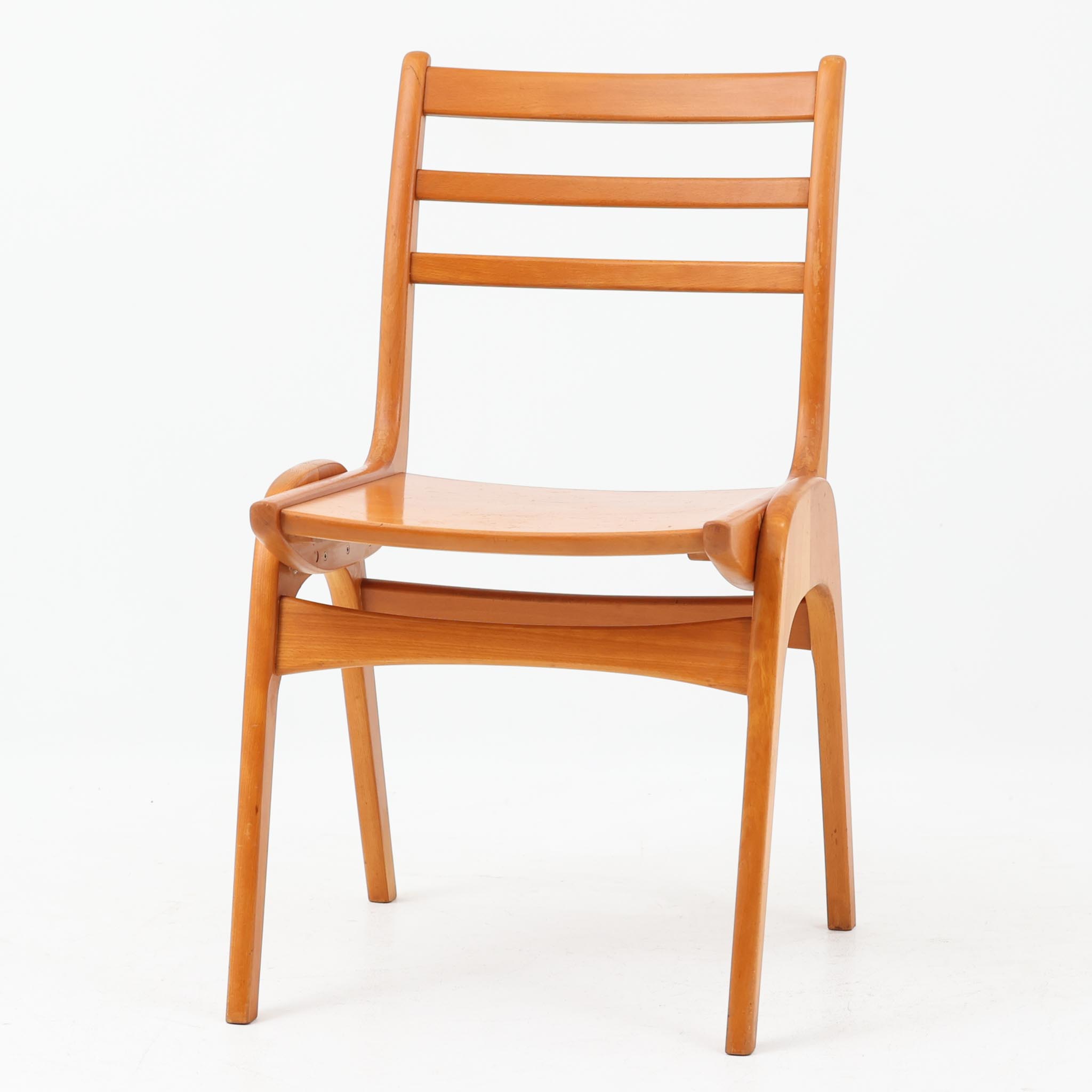 Henning Kjaernulf ダイニングチェア ビーチ材 Soro Stolefabrik ヘニング・ケアヌルフ 北欧ビンテージ家具 木製 椅子 食卓椅子 積み重ね可能 北欧家具 チェア リビング カフェ インテリア 名作家具