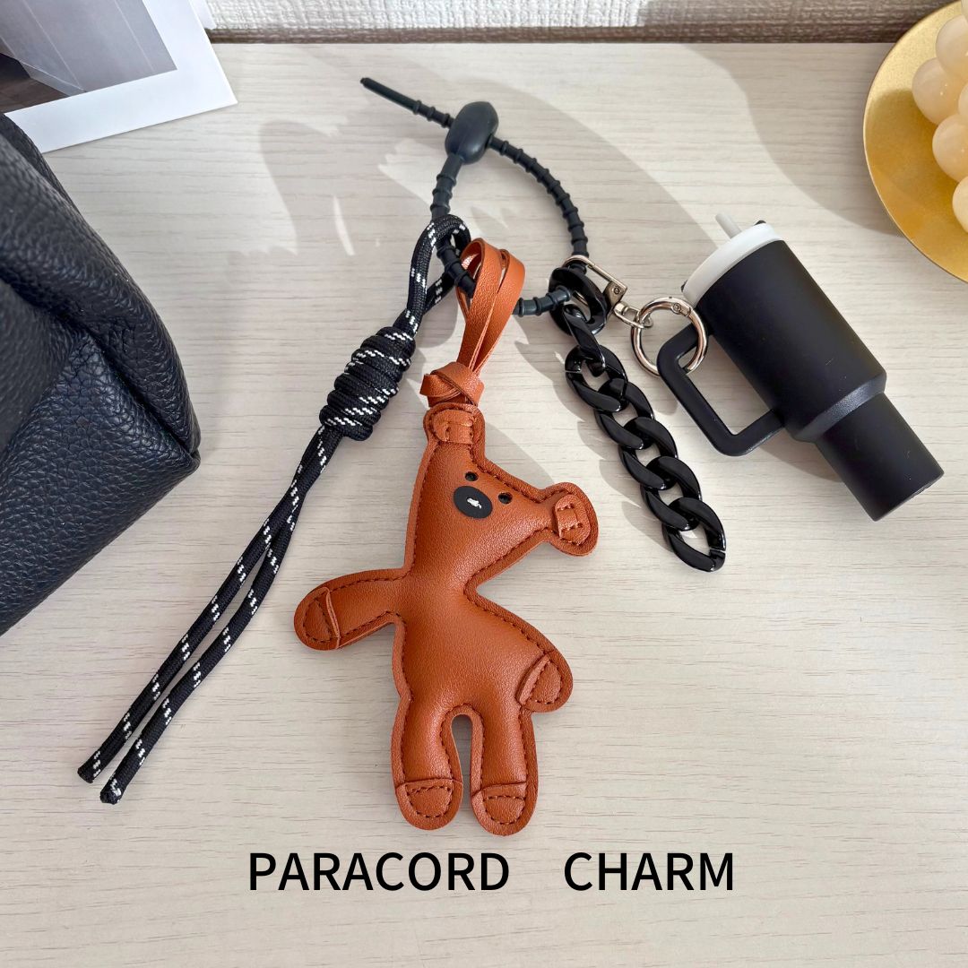 メール便送料無料 ★ 首かしげ くま パラコード バッグ チャーム ★ クマ おしゃれ かわいい キーホルダーじゃらじゃら チェーン プチプラ チョコレートシロップのサムネイル