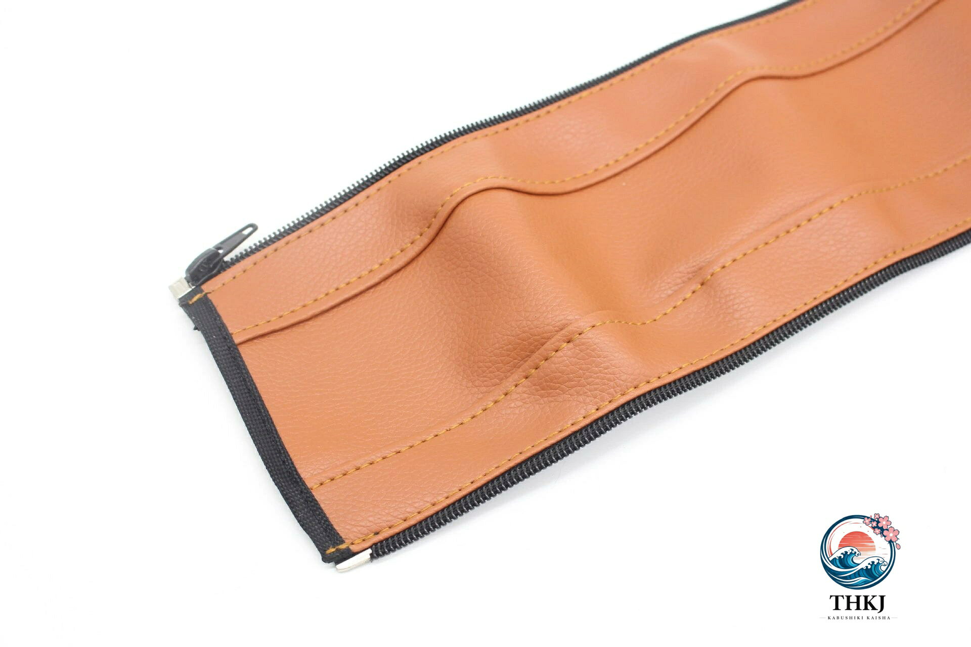 chocotto+(ちょこっとぷらす)のベビーカー用 ハンドルカバー レザー調 防水 汚れ防止 グリップカバー 茶色 黒 ブラウン ブラック 合皮 革 フェイクレザー 取り付け簡単 洗える 耐久性 汚れ落としやすい 男女兼用 ベビーカー ペットカー｜アングル3