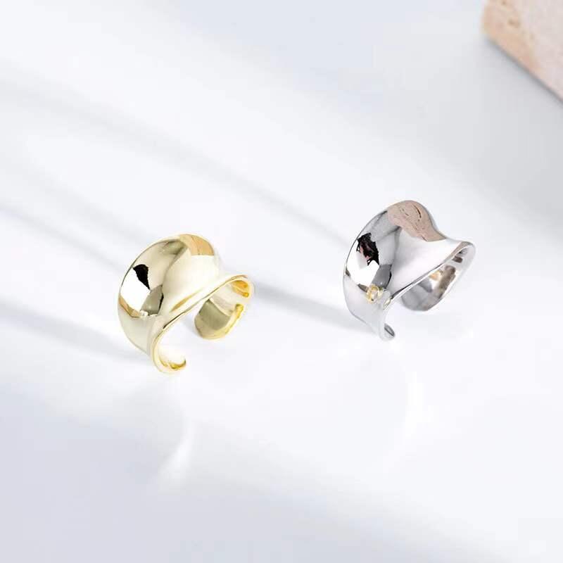 お買い物マラソンポイント10倍 リング 指輪 オープンリング レディース 華奢 太め ごつめ フリーサイズ 金属アレルギー対応 幅広 フリーサイズ アクセサリー 金属アレルギー対応 誕生日 プレゼント 女性 ジュエリー シルバー925 s925 調整可能 ホワイトデー 母の日