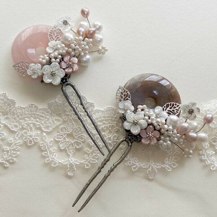 かんざし ヘアアクセサリー ヘアアレンジ 羽 パール 揺れる 上品 大人エレガント お呼ばれ アップスタイル パーティー 結婚式 披露宴 小物 シルバー 休日 ...