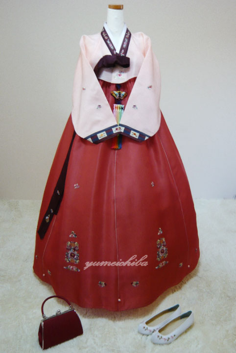 楽天市場】チマチョゴリ 王妃(ドレス|レディースファッション 楽天市場】チマチョゴリ 王妃(ドレス|レディースファッション