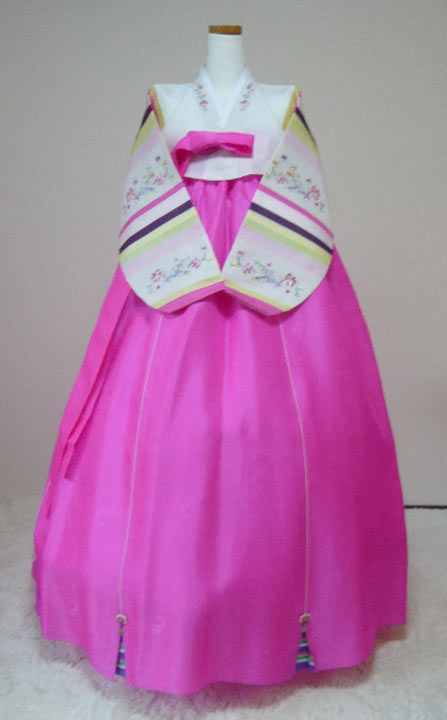 【レンタル】31_チマチョゴリレンタル韓服シルク_バスト83〜93cm_身長+靴高さ170〜173cm■o-rental-s-31-s■レンタル 結婚式 入学式 成人式 集い 卒業式 イベント かわいい 仮装 大人 女性 簡単 セット 高品質 シルク