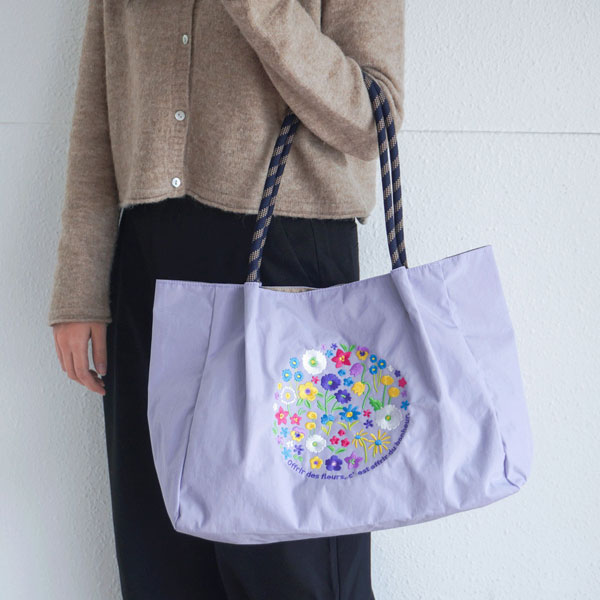フラワー刺繍 トートバッグ 送料無料 バック 鞄 花柄 大容量 パラコードハンドル…
