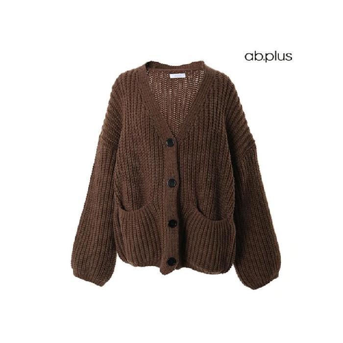 韓国で注目されているブランド ab.plus [韓国で注目されているブランド ab.plus] Vネック フォーボタン..