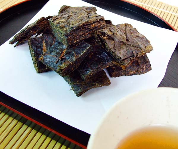 碁石茶 ごいし茶 土佐の乳酸菌発酵茶 まとめ買いお得用セット（約50グラム×2袋） 高知県大豊町産