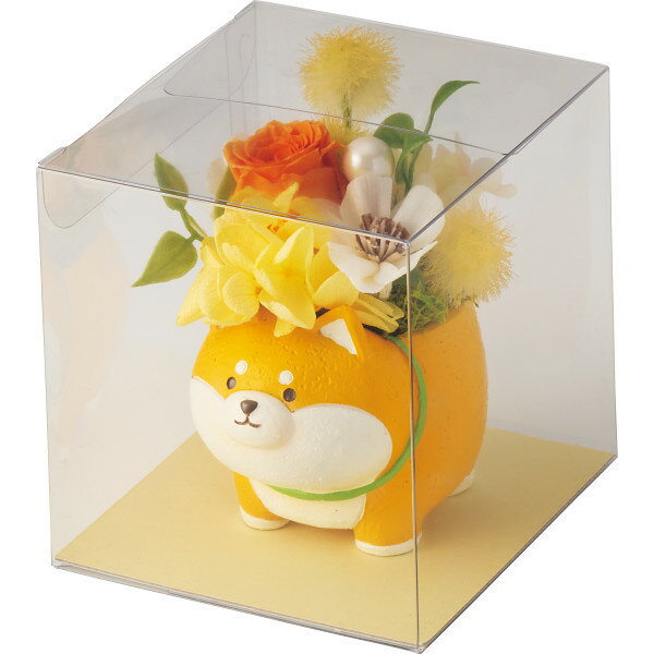 華やかなプリザーブドフラワーを手のひらサイズの可愛らしいアニマルポットに合わせました。アニマルの表情にほっこりします。 サイズ　現品約7×5．5×8cm 内容 　プリザーブドフラワー（バラ、アジサイ、モス）、造花（ベリー、グリーンほか）、ソラフラワー、ボールピック、器（レジン製）●お手入れのしおり・クリアケース付き　【ハコ無し】　【完成品】 原産国 日本製、花器＝中国 ※実店舗と在庫を共有しているため、ご注文頂きましても商品をご用意できない場合がございます。
