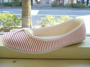 ��SALE��Okyti �Х졼���塼�� LIRA ROJO ������̵����