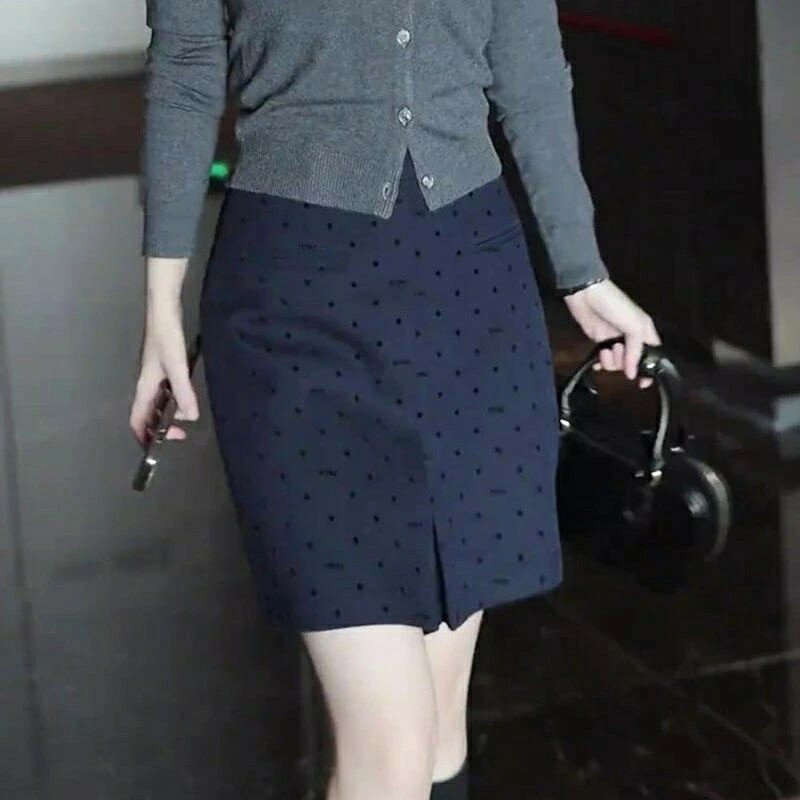 ショート タイトスカート ショートスカート レディース 春 タック 膝丈 aライン 夏 aラインスカート スカート ペンシルスカート ドット ドット柄 体型カバー 水玉 半身スカート ハイウェスト 脚長効果 コーデ 夏物 通勤 オシャレ 通学 大人 ひざ丈 ショート丈