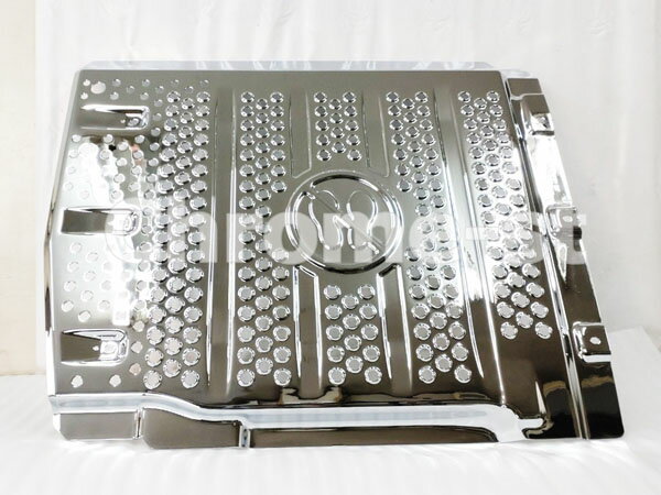 FUSO 21スーパーグレート　 上部マフラーカバー（2021年3月～）★高級クロームメッキ仕様★