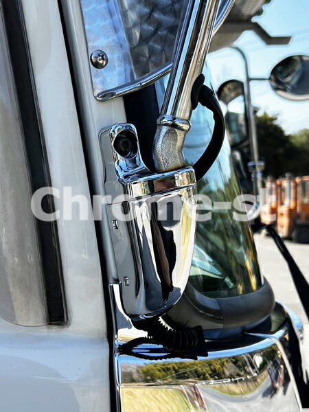 HINO　グランドプロフィア前期（ミラーヒーター車）　運転席側下部BKT＆カバーセット★高級クロームメッキ仕様★