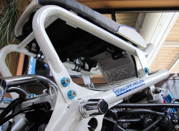 M8飾りボルト 6色 RinParts/リンパーツ