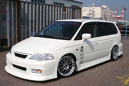 オデッセ RA6.7 VIP フロントバンパー 乱人