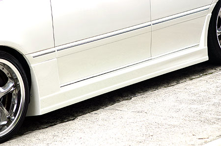 クラウン アスリート 17系 サイドステップ 塗装済 ランドリュウLUX 乱人